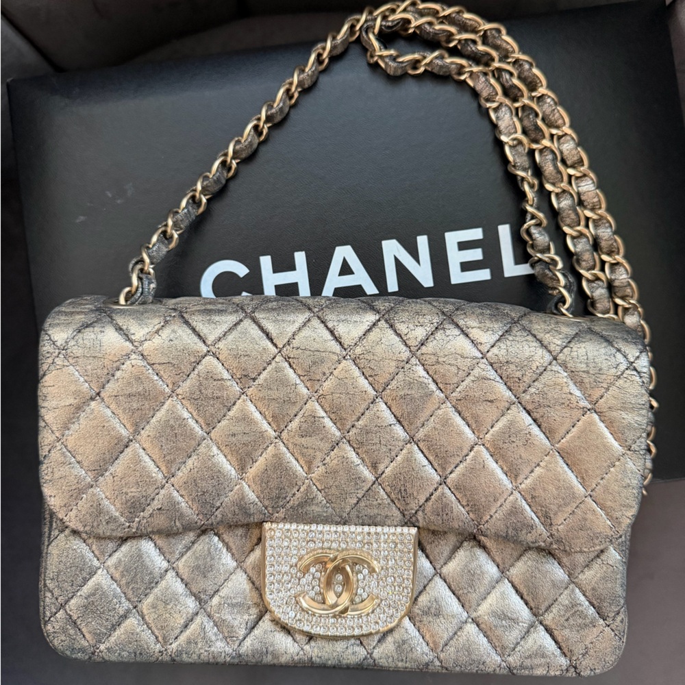 Limited Edition CHANEL Iridescent Classic Flap Bag with Crystal CC Lock - Picture 4 of 17